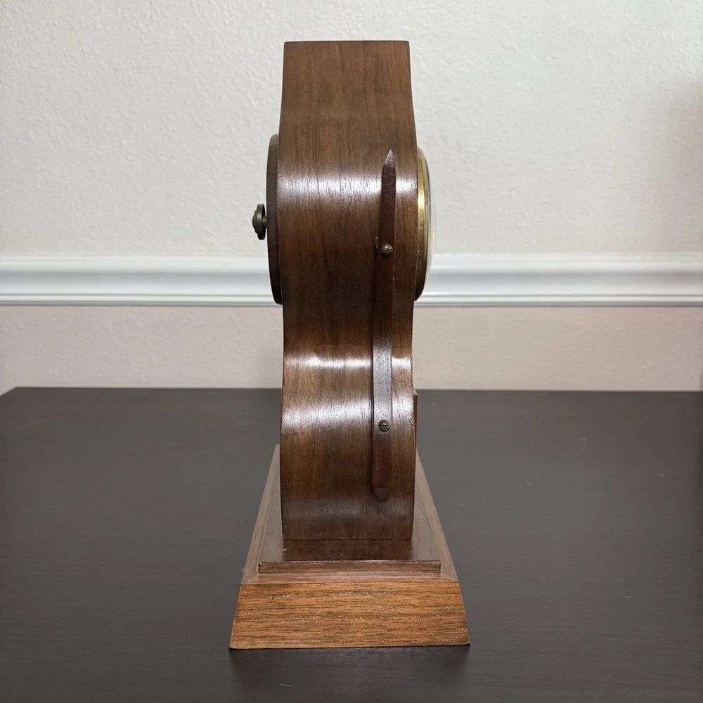 Vintage Mid Century Modern Mantle Clock Hand Crafted Pendulum Unique‎ Lines